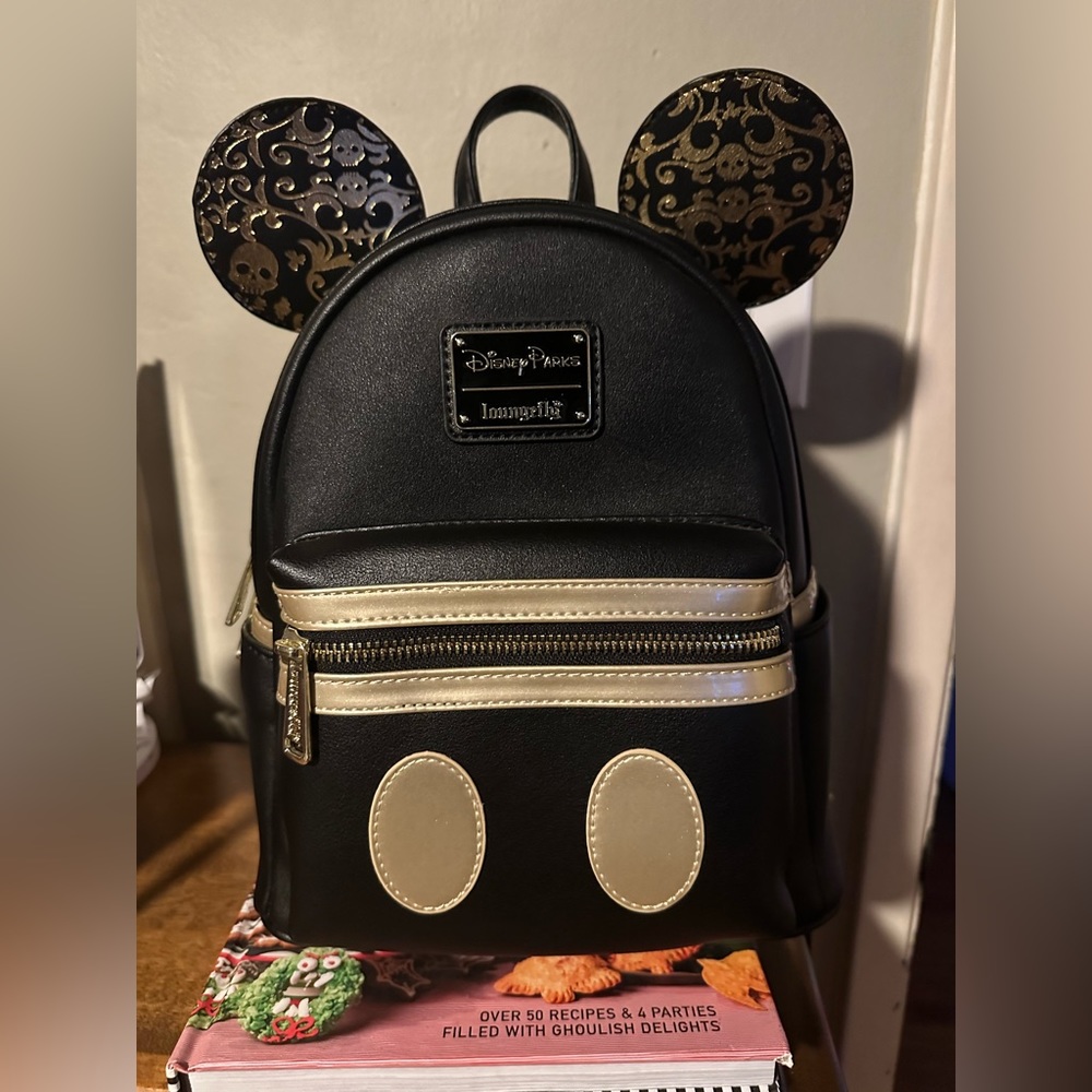 Disneyland 50th anniversary Pirates of the Caribbean mini loungefly backpack
